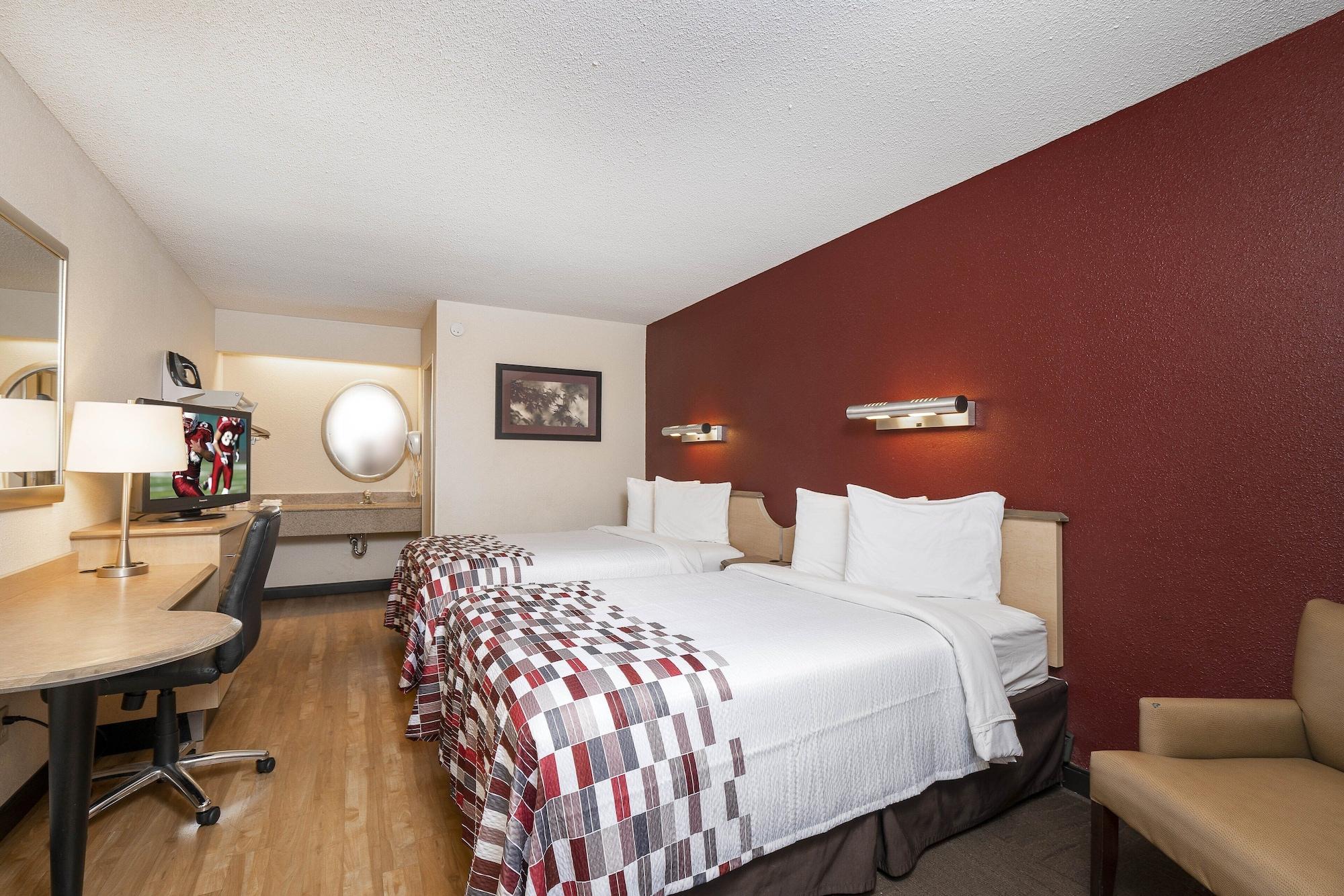 Red Roof Inn Louisville Fair And Expo Eksteriør bilde